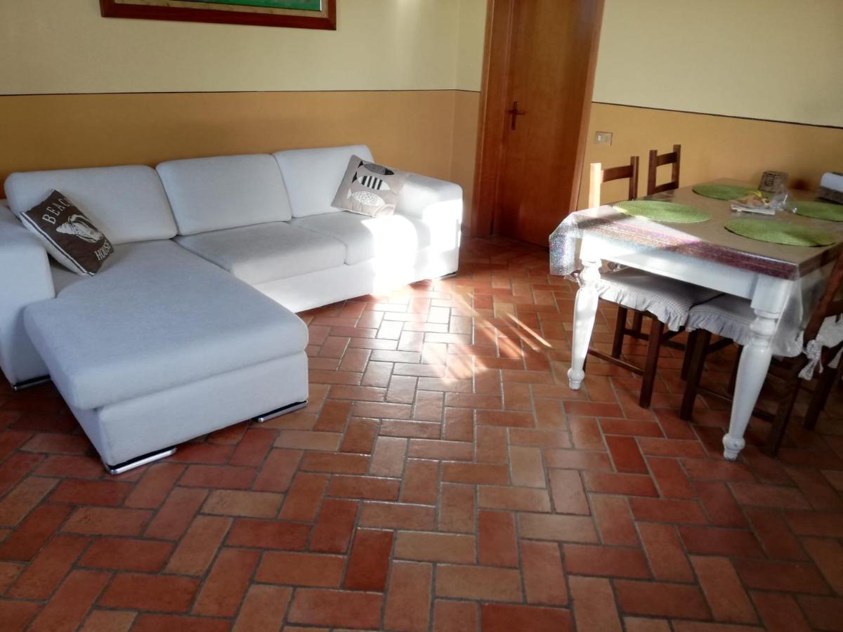 L'Aia Degli Olivi Apartment Vada Exterior photo